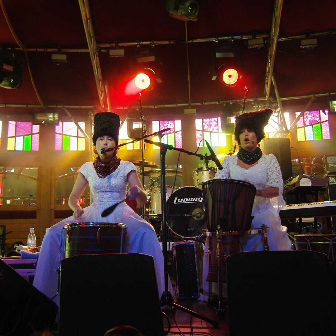 DakhaBrakha