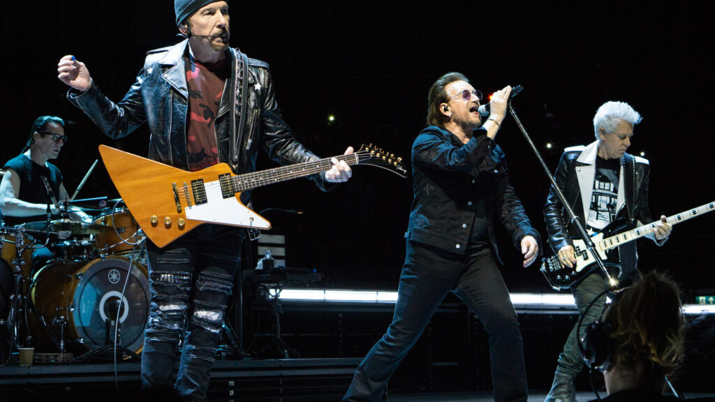 U2