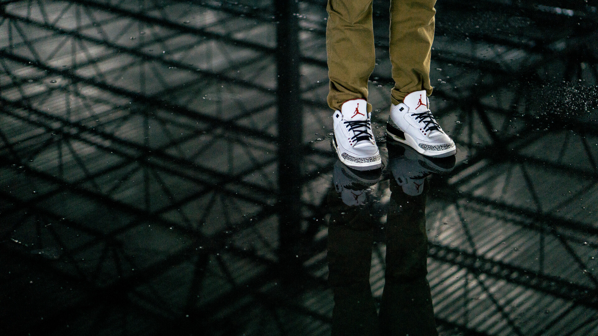 Air Jordan 3 — та сама модель, яку Емінем переробив під себе. Фото: Cameron Kirby (CC0, Wikimedia Commons)