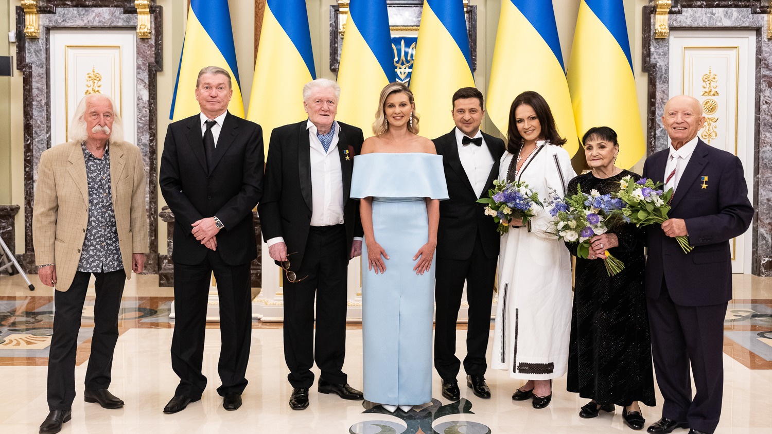 Перші лауреати відзнаки «Національна легенда України», серпень 2021 року. Фото: Офіс Президента України (CC BY 4.0, Wikimedia Commons)
